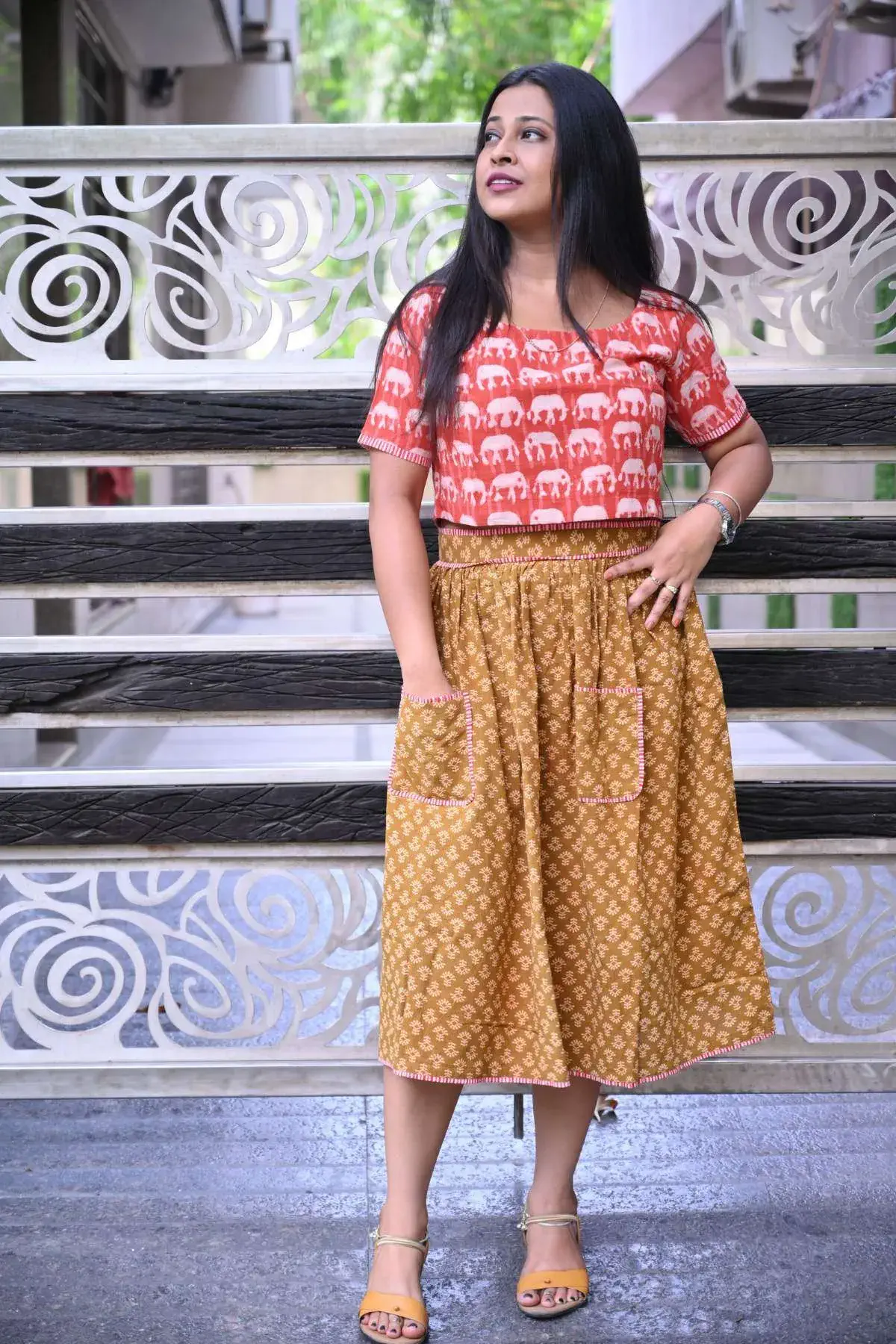 Ajrakh-Batik-Print-Top-Skirt-Set-Sonajuriarts-3